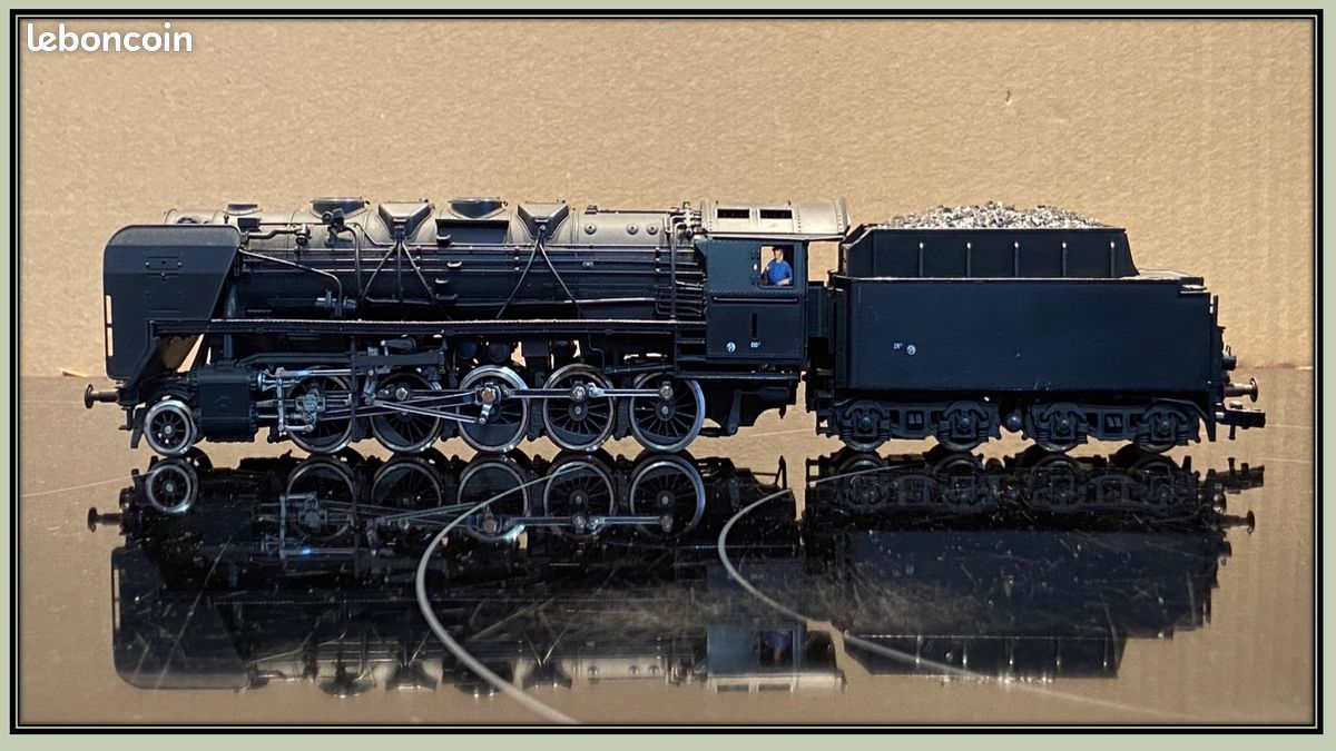 Locomotive vapeur 230F 607 ROCO-79386 - UTM Modélisme Ferroviaire
