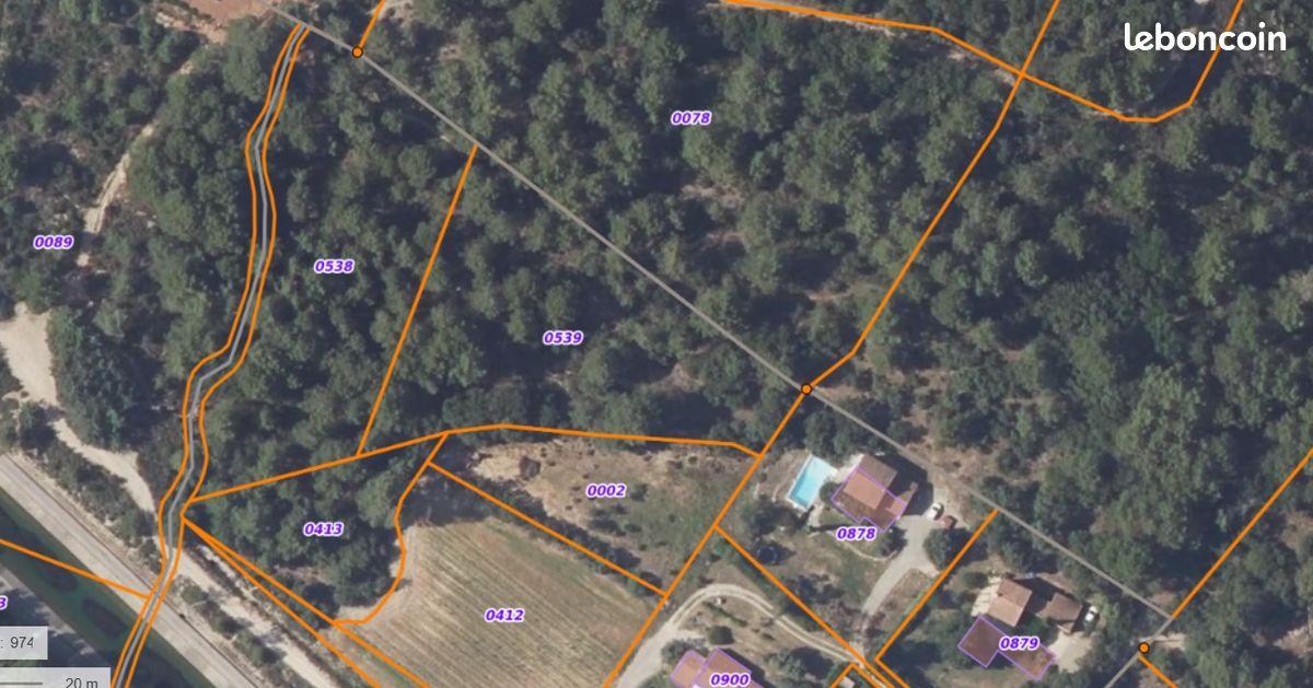 Terrain Cataran · à Pourrières · 12 000 €