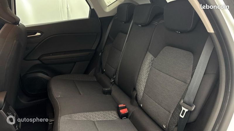 Renault Captur 1.6 E-Tech hybride 145ch Evolution (image 13)