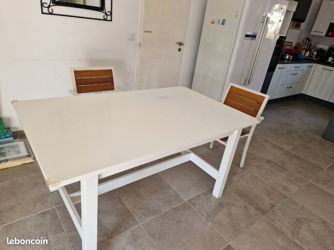 Table + rallonge + 4 chaises (image 1)