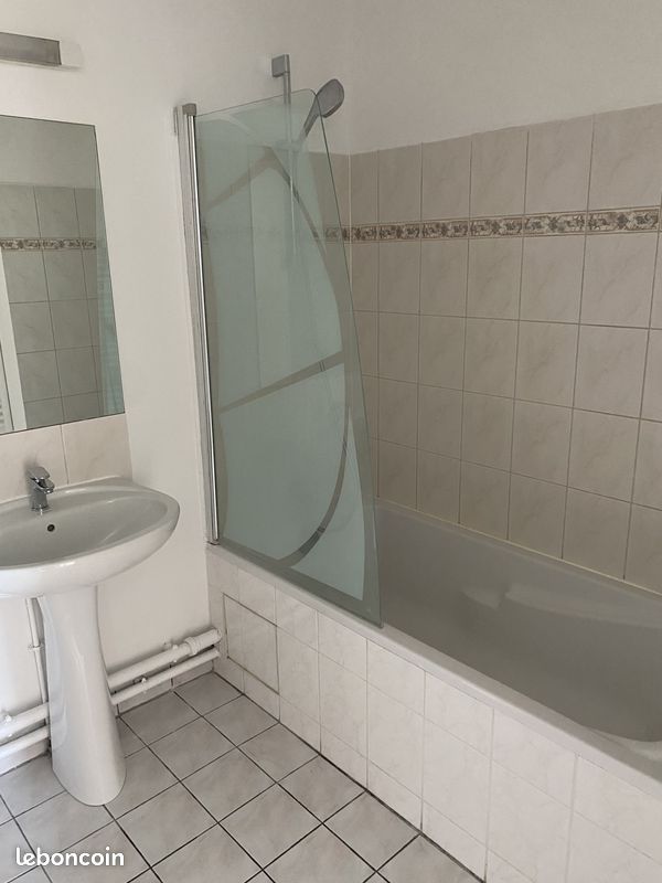 Appartement a louer saint-germain-en-laye - 2 pièce(s) - 50 m2 - Surfyn