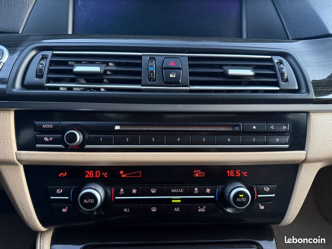 Bmw serie 5 f11 touring 525d 2.0d - 16v turbo xdrive 218cv lounge plus 2013 (image 18)