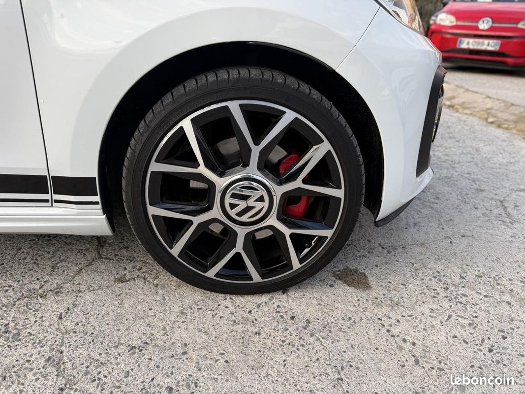 VOLKSWAGEN UP 1.0 TSI BlueMotion 115cv GTI Boite 6 (image 31)