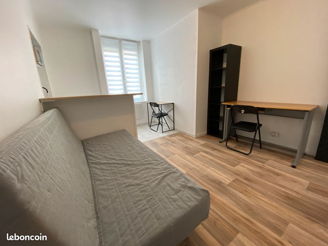 Appartement 1 pièce 17 m² · à Reims · 17 m² · 420 €