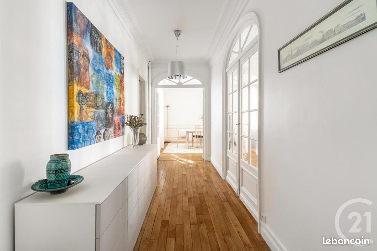 Appartement 5 pièces 151 m² · à Paris · 151 m² · 1 667 000 €