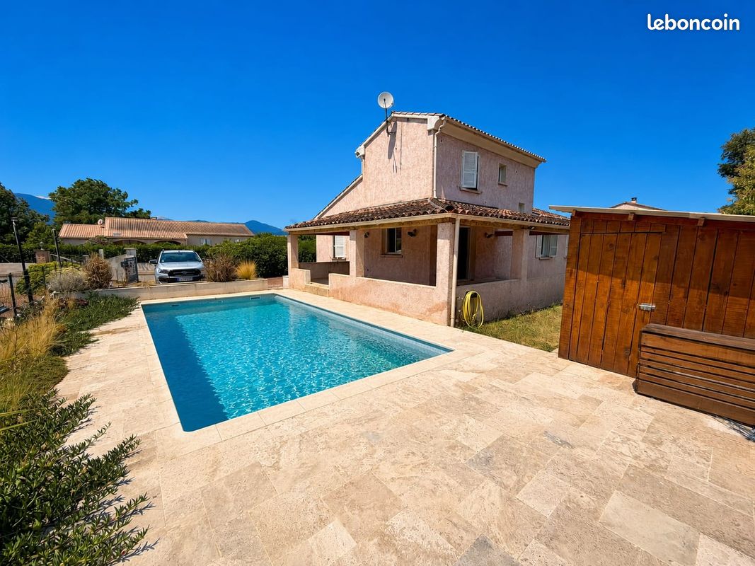 Maison 5 pièces 127 m² · à Ghisonaccia · 127 m² · 398 000 €