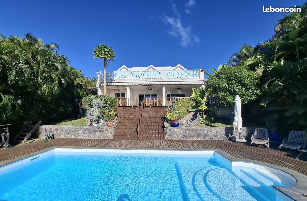 Maison 6 pièces 181 m² · à Saint-Paul · 181 m² · 1 548 750 €