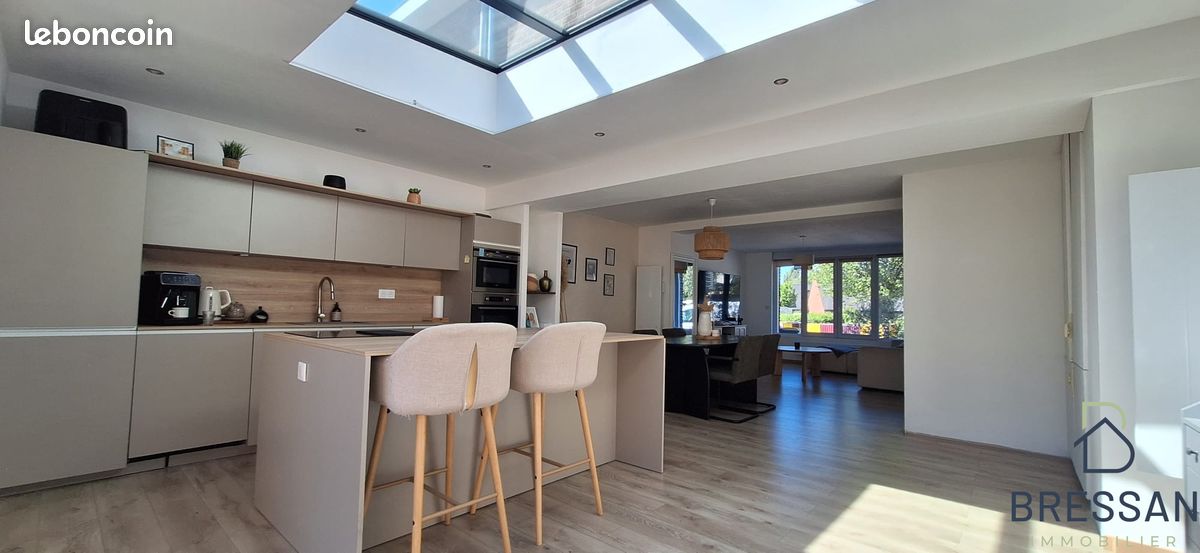 Maison 4 pièces 106 m² · à Willems · 106 m² · 324 000 €