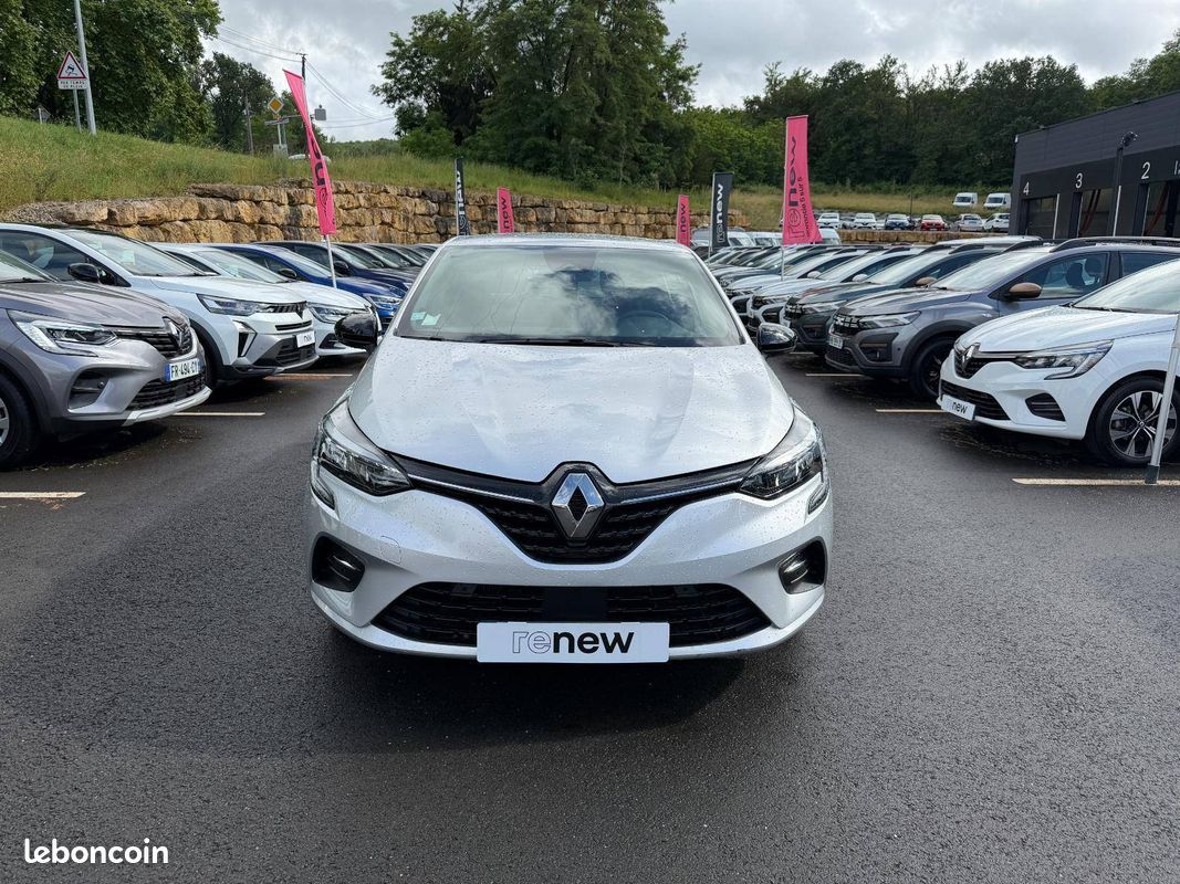 RENAULT Clio E-Tech 140 - 21N Limited (image 2)