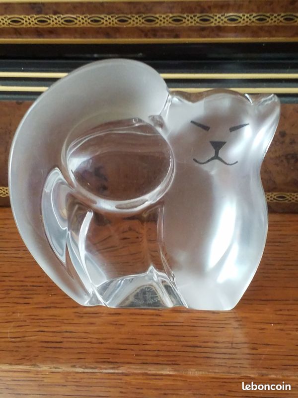 Chat de la manufacture de Champagne en cristal (image 1)