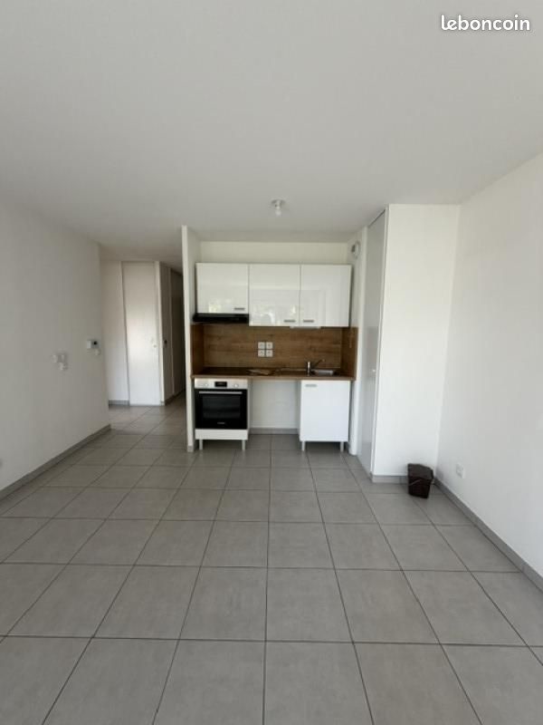 Appartement 3 pièces 60 m² · à Grenoble · 60 m² · 871 €