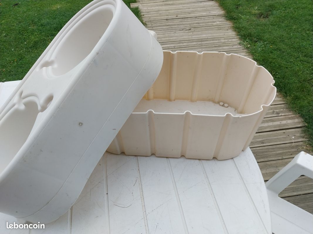Mangeoire pour chien (image 2)