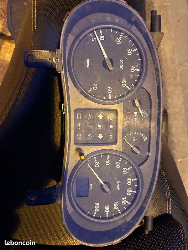 COMPTEUR KANGOO 1 phase 2 (image 1)