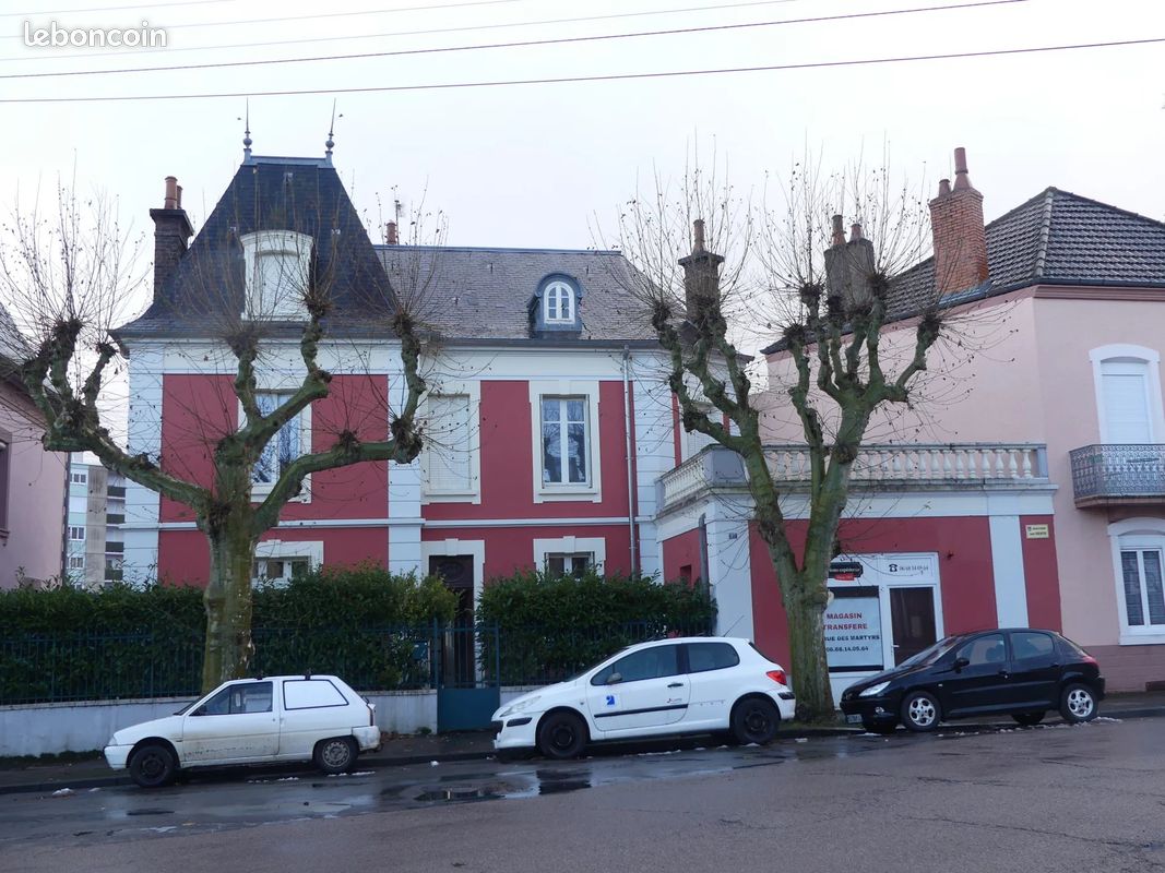 Maison 7 pièces 196 m² · au Creusot · 196 m² · 236 900 €