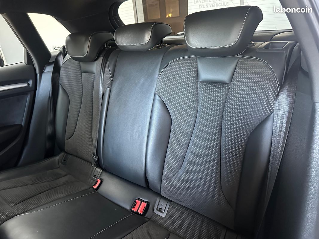 AUDI S3 SPORTBACK 2.0 TFSI 310 Ch QUATTRO S TRONIC 7 (image 26)