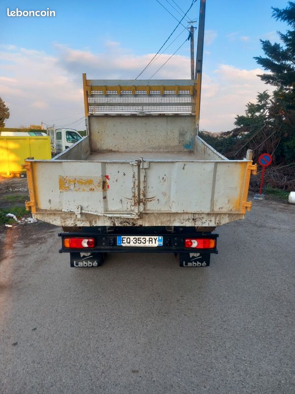 Maxity 140 dci ampiroll polybenne (image 4)