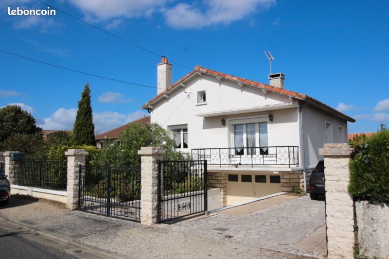 Maison 5 pièces 74 m² · à Naintré · 74 m² · 128 000 €