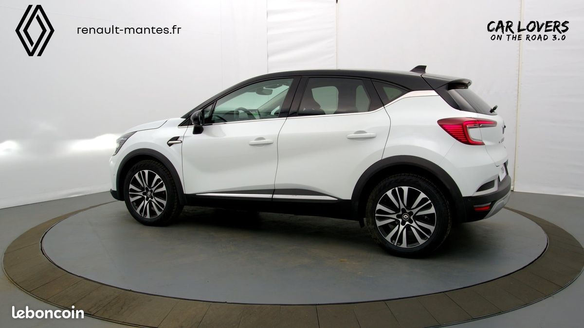 RENAULT Captur E-Tech 145 - 21B Initiale Paris (image 9)