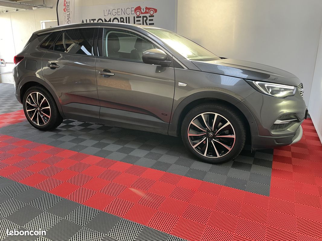 OPEL Grandland X 1.6 HYBRID 225 BVA8 ELITE (image 10)