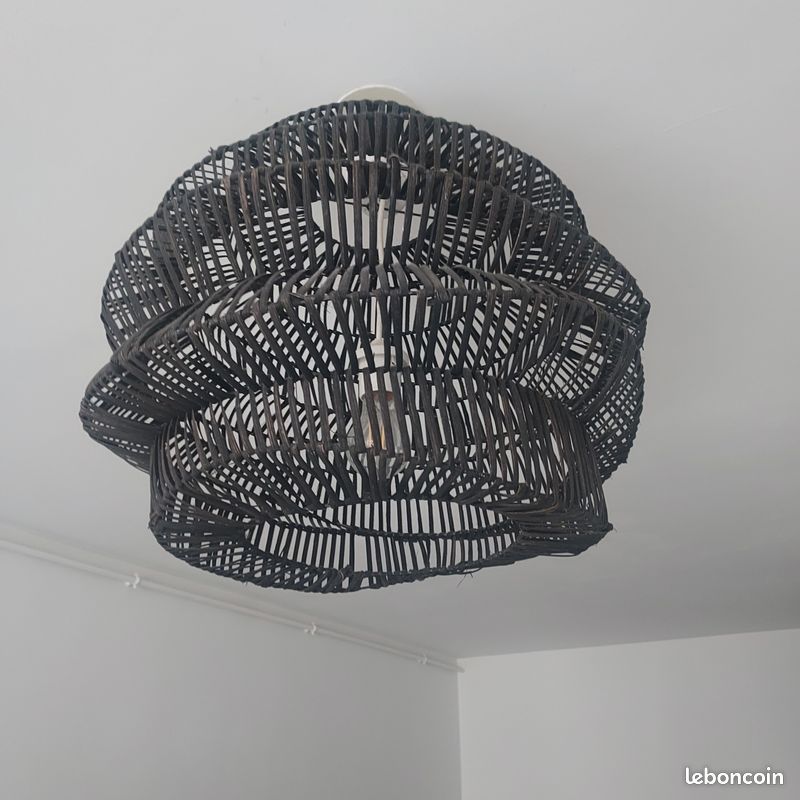 Lustre (image 2)
