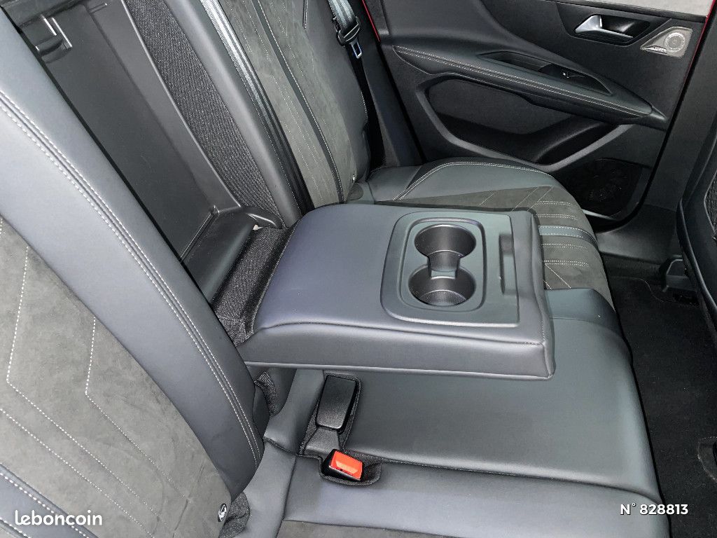 Peugeot 3008 PURETECH 130CH S&S EAT8 GT PACK (image 30)