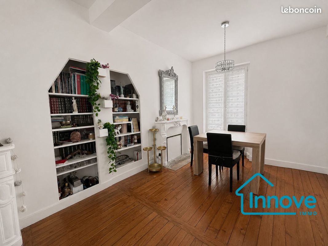 Appartement 2 pièces 48 m² · à Versailles · 48 m² · 1 325 €