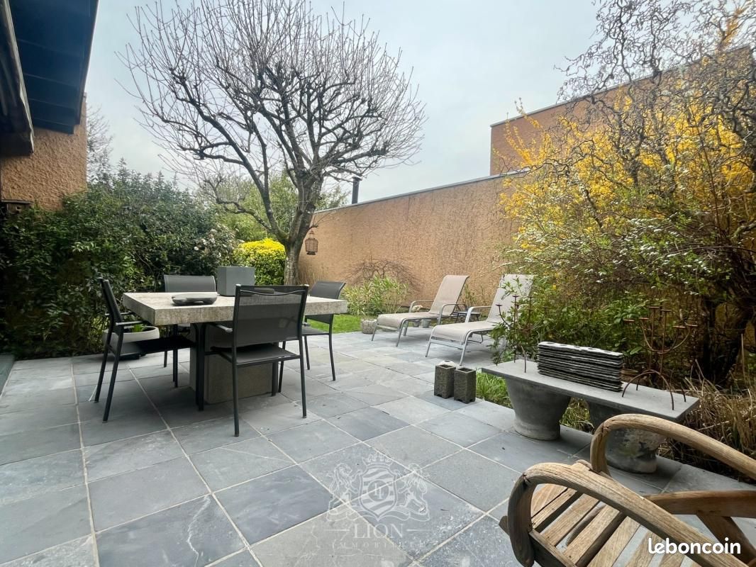 Maison 5 pièces 108 m² · à Villeneuve-d'Ascq · 108 m² · 595 000 €