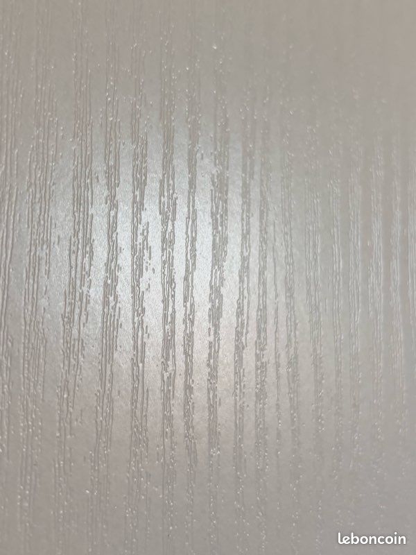Cuisine d'angle complète – Façades nacrées effet veiné bois (image 3)