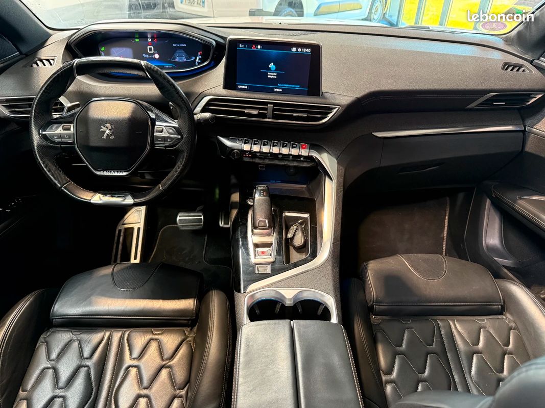 PEUGEOT 3008 165ch GT Line MOTEUR A CHAINE/ Toit ouvrant/ Sièges cuir/Apple Carplay 16880 (image 10)