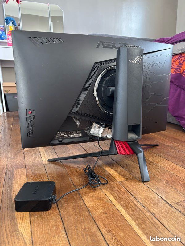 ASUS Ecran PC Gaming Esport 31,5" (image 2)