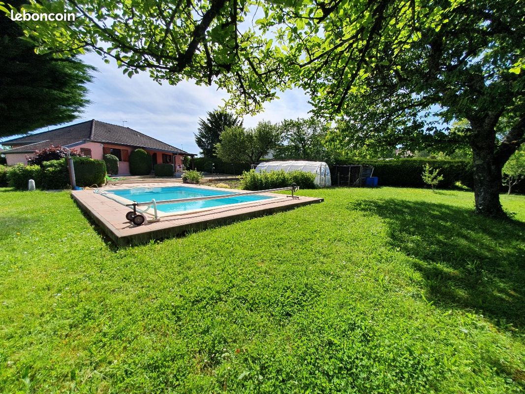 Maison 5 pièces 105 m² · à Franois · 105 m² · 320 000 €