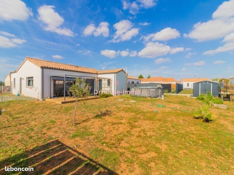 Maison 4 pièces 94 m² · à Mouzeuil-Saint-Martin · 94 m² · 227 000 €