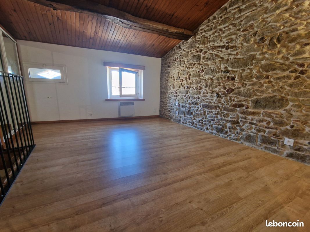 Maison 2 pièces 52 m² · à Soual · 52 m² · 60 000 €