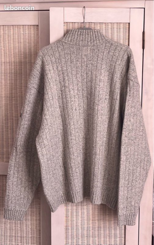 Pull vintage pour homme de chez Chevignon. Taille XL (image 2)