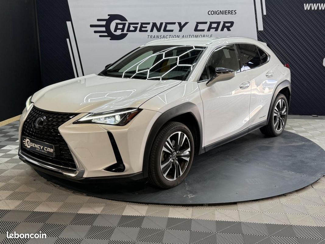 LEXUS UX 250h 2WD - BV E-CVT 2020 250H Executive (image 37)