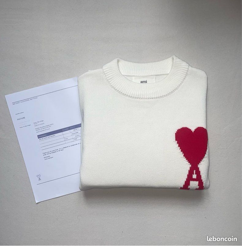 Pull Ami Paris Blanc Cœur Rouge ❤️🤍 Vêtements