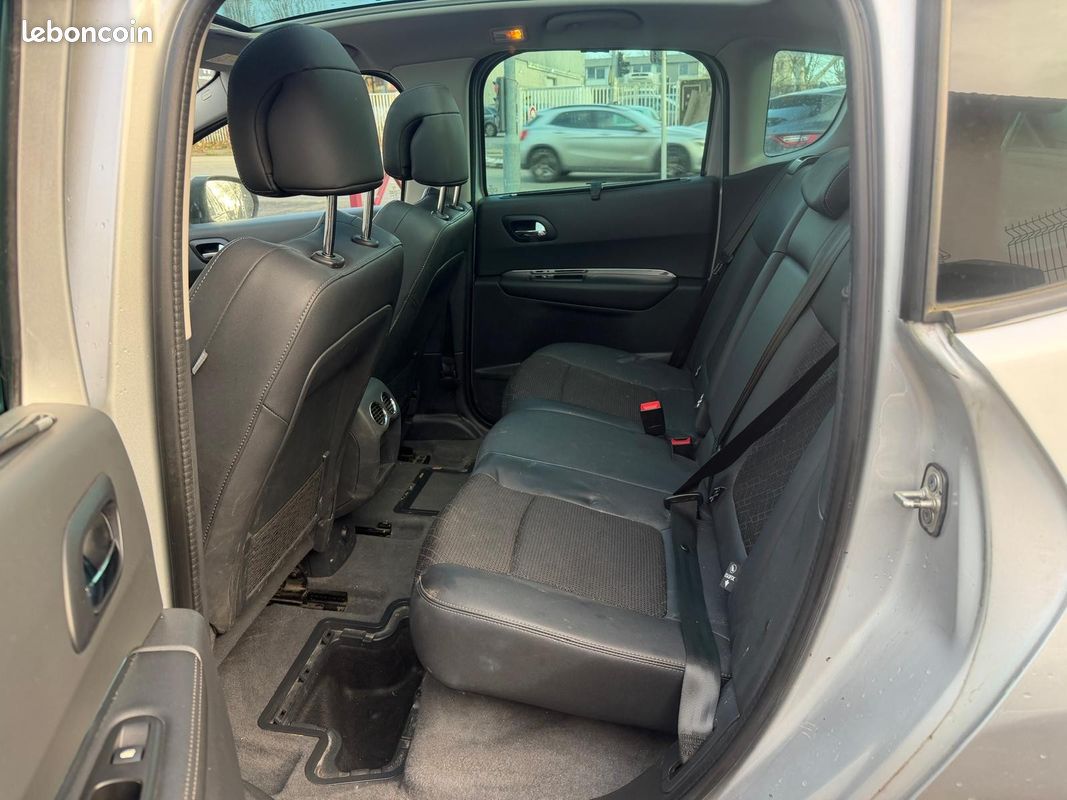 PEUGEOT 3008 1.2 130ch SS BVM6 Féline/GPS/CUIR/CREDIT (image 8)