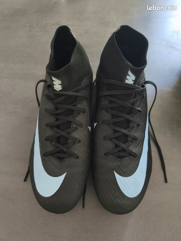 Chaussures de foot à crampons Nike (image 2)