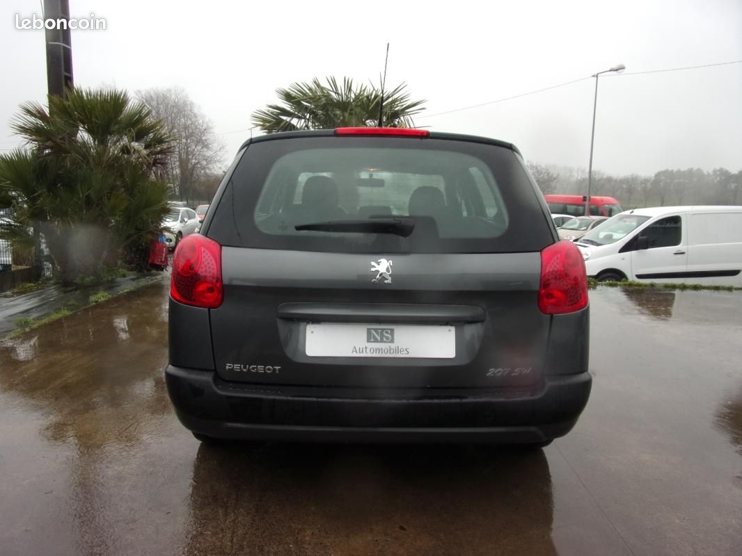 Peugeot 207 SW 1.4e 75ch Access (image 5)