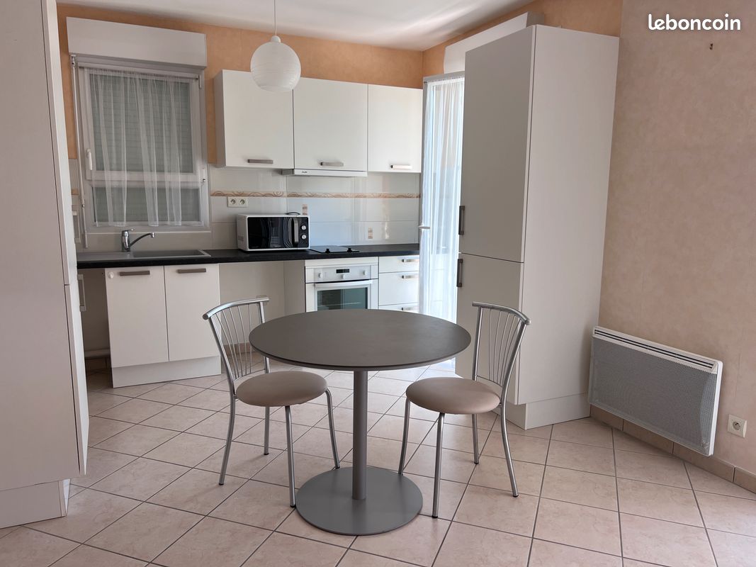 Appartement 2 pièces 53 m² · à Saint-Avertin · 53 m² · 750 €