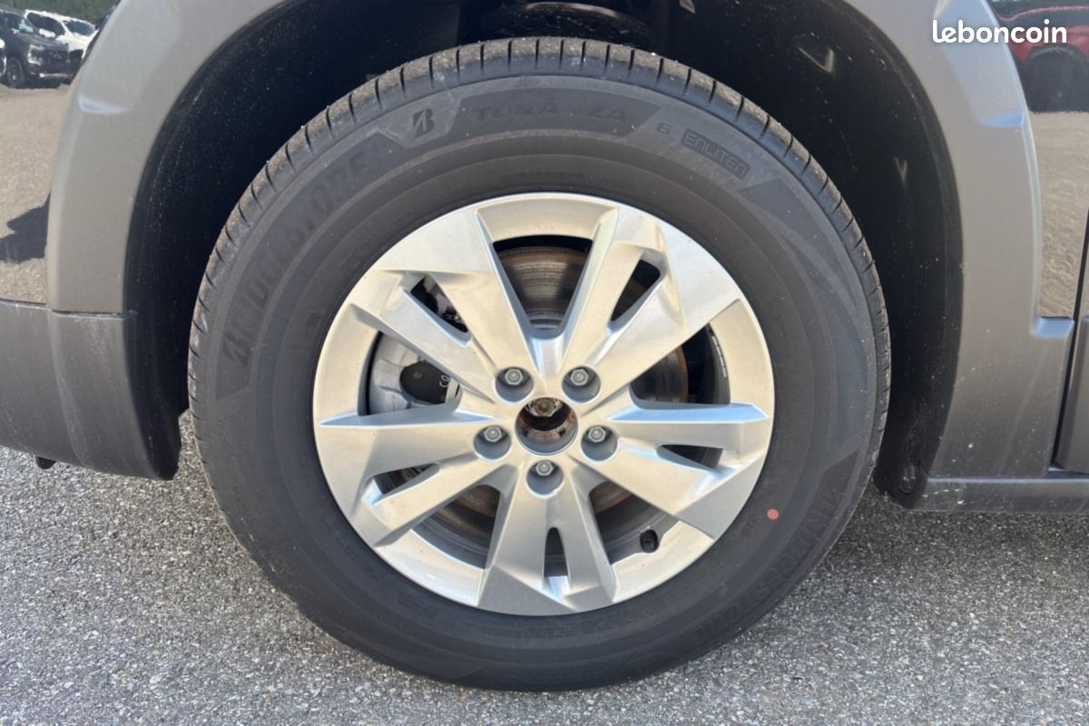 Peugeot Rifter BLUEHDI 130 EAT8 ALLURE 0MALUS (image 16)