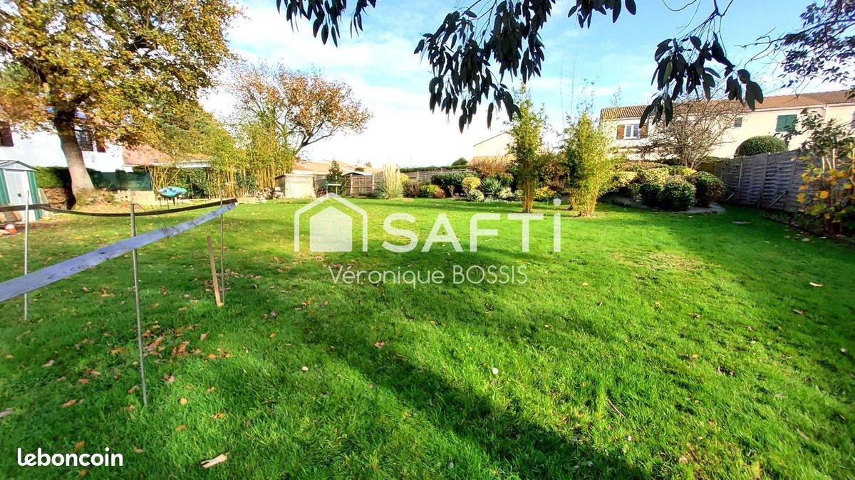 Terrain 780 m² · à La Roche-sur-Yon · 780 m² · 136 000 €