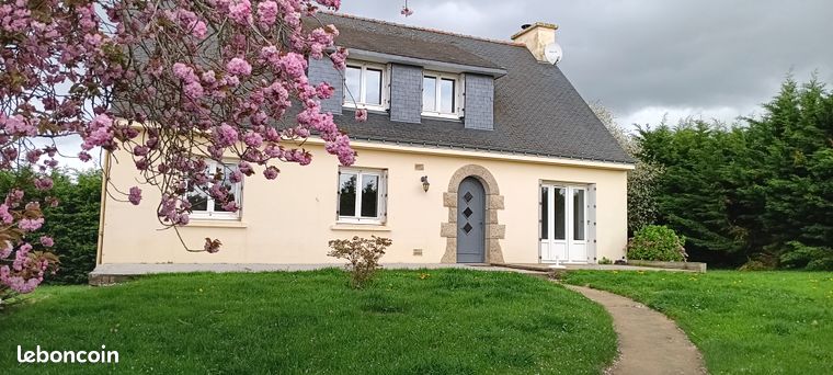 Maison avec grand jardin clos