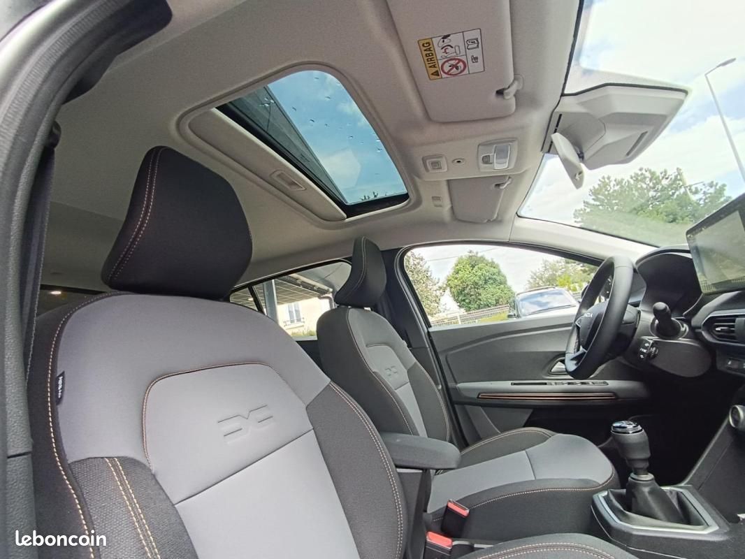 Dacia Sandero ECO-G 100 GSR2 Stepway Extreme (image 9)
