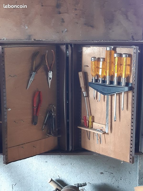 Armoire à outils murale (image 3)