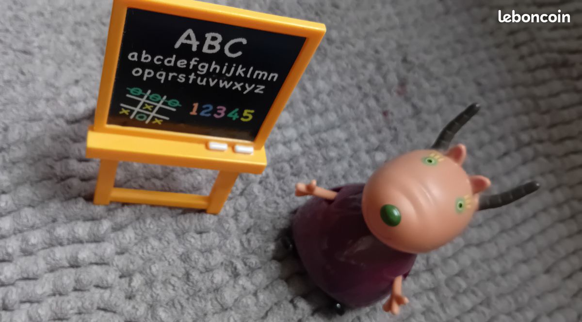 Salle de classe Peppa pig (image 3)