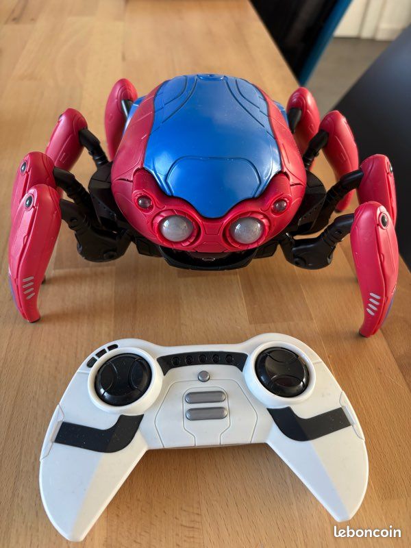 Spider Bot (image 1)