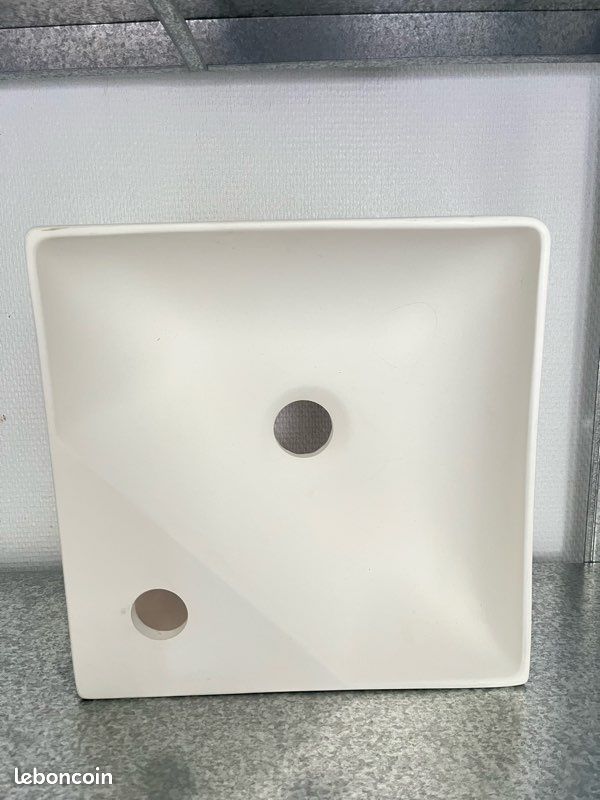 Lave-mains vasque d’angle 30x30 FANCY résine blanc marque Cosmic (image 4)