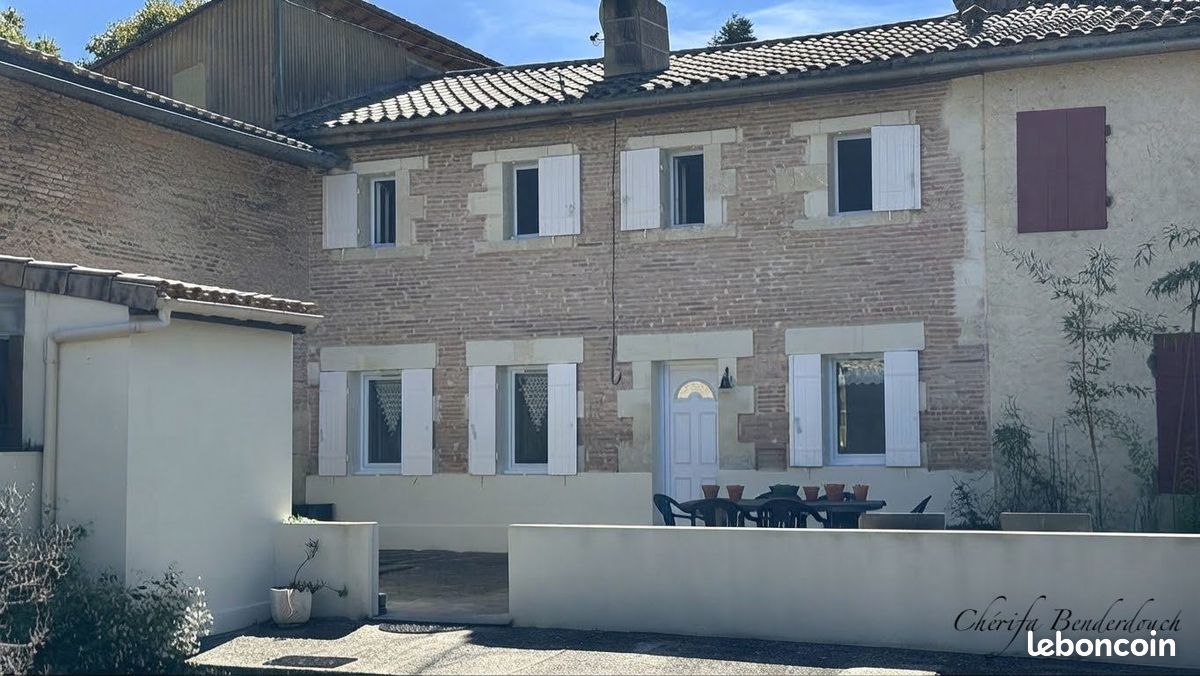 Maison 7 pièces 100 m² · aux Peintures · 100 m² · 139 000 €