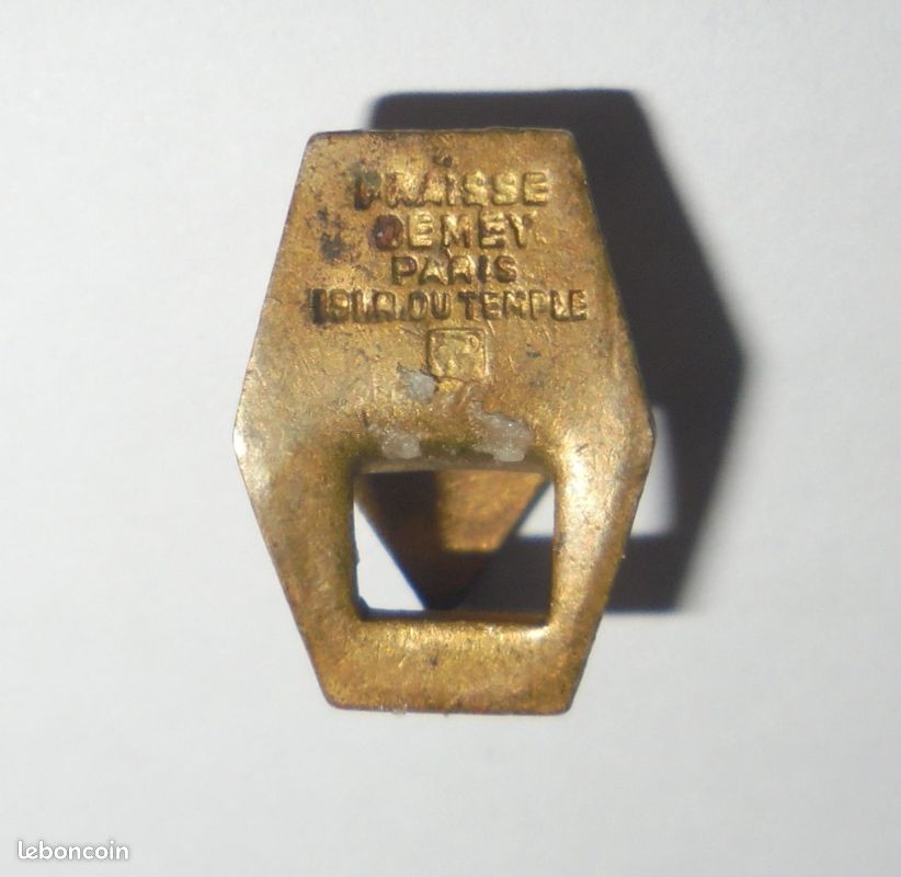 ANCIENNE BROCHE INSIGNE Religieux Calice Ins Panis Ange Esoterisme EUR 14,90 - FR